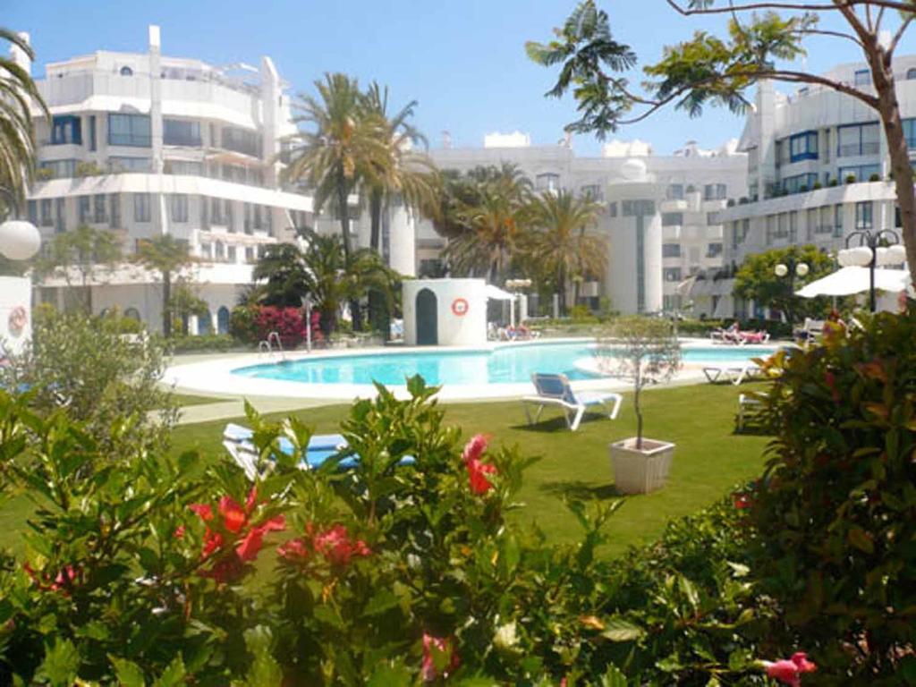 Apartment Serna Marbella Oda fotoğraf